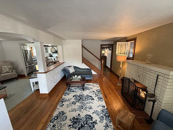 5th image of 705 Demuth St