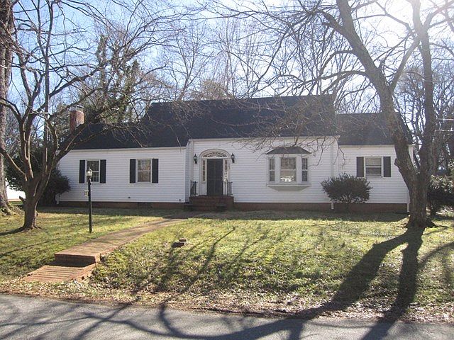 1st image of 606 Rose Hill Ave