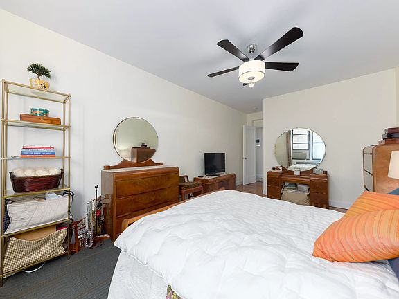 4th image of 125 W 96th St APT 3G