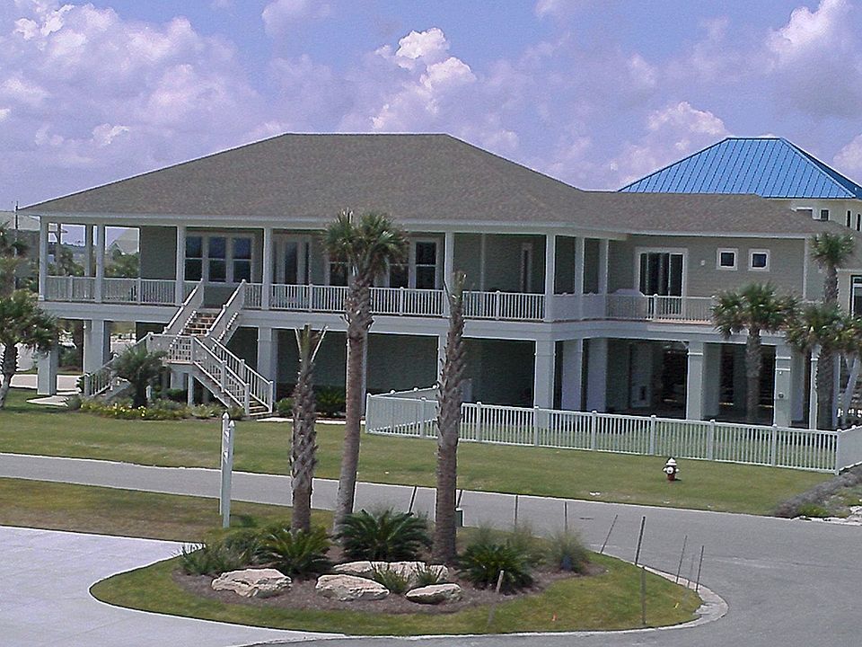 Outside view 2