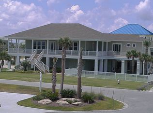 1749 Bulevar Mayor, Pensacola Beach, FL 32561