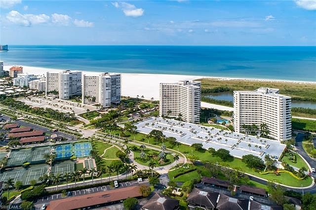1st image of 320 Seaview Ct #2-609