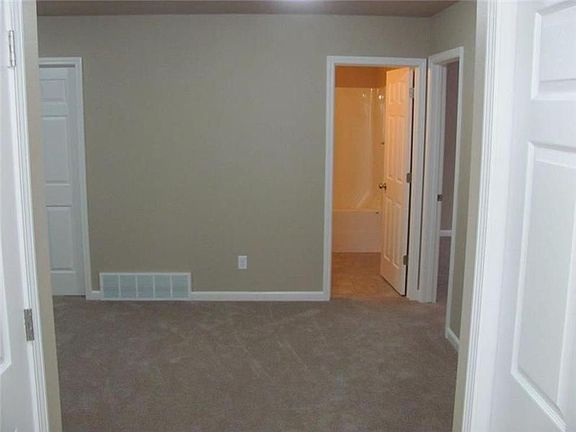 5th image of 2204 10th Ave N