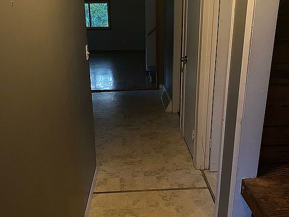 Entry way