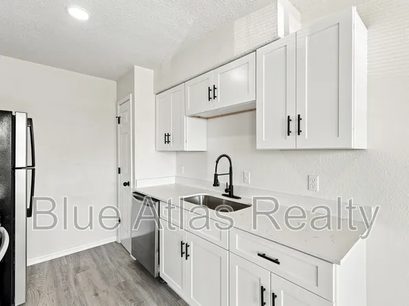 8137 Foxfire Ln APT A, Fort Worth, TX 76108