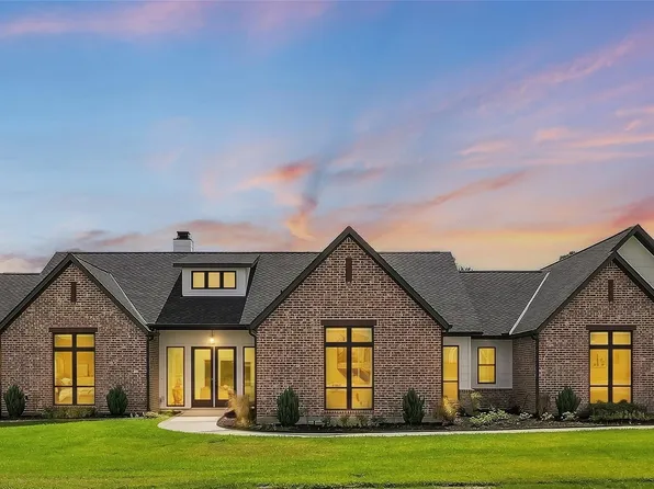 5623 Mill Water Ct, Bryan, TX 77808