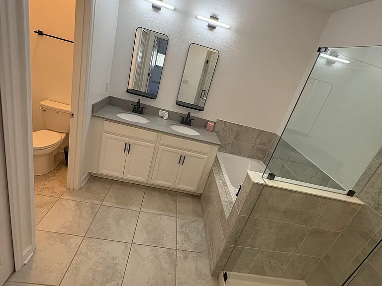 8505 Arcadia Ln — Photo 10