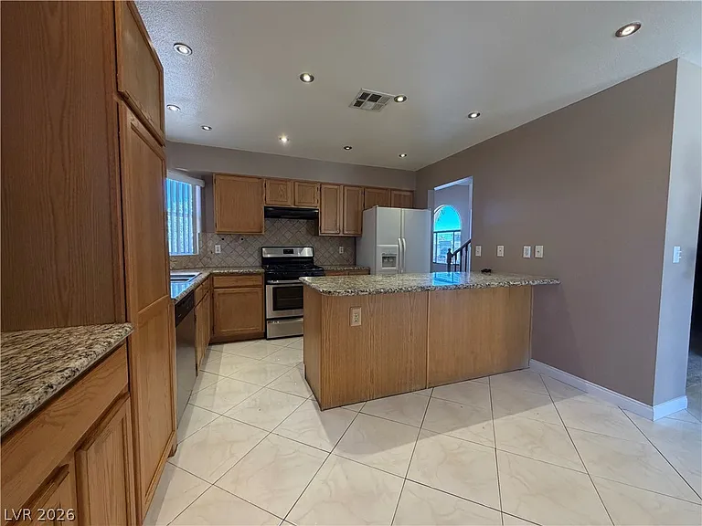 486 Tiger Lily Way — Photo 6