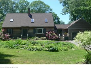 28 Pleasant Ridge Dr, Camden, ME 04843