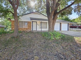 1300 Stuart Rd, Denton, TX 76209