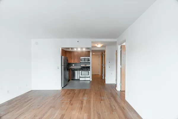 Rented by Metropolitan Property Group | media 39