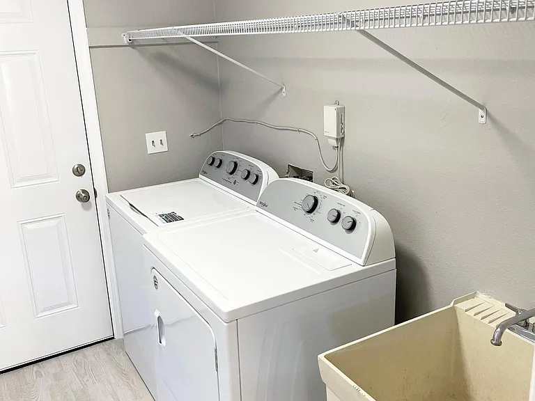 3109 Bloomingdale Villas Ct #3109 — Photo 7