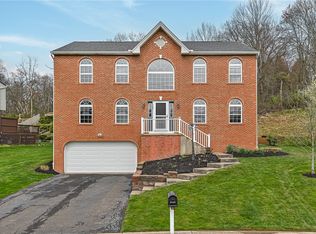 129 Walcott Dr, Gibsonia, PA 15044