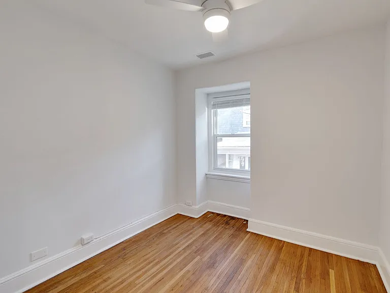 4809 Beaumont Ave — Photo 7
