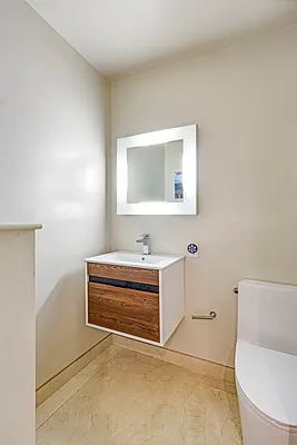 Rented by Compass | media 24