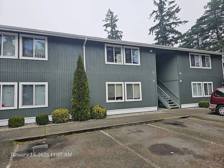 9209 Washington Blvd SW — Photo 4
