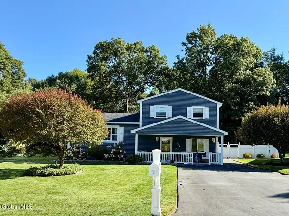 17 Baker Drive, Gansevoort, NY 12831