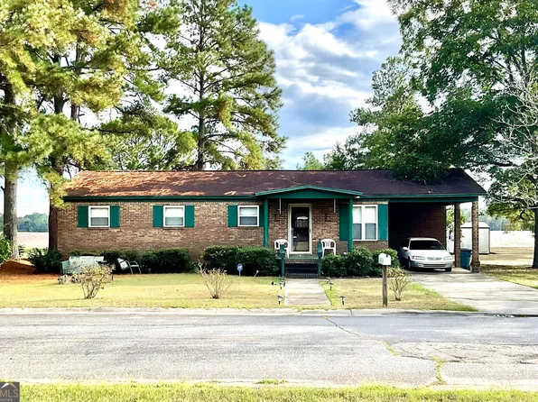 517 Whitehall St, Vienna, GA 31092