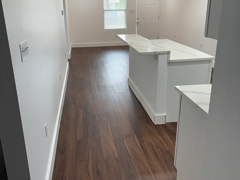 3308 Metropolitan St — Photo 3
