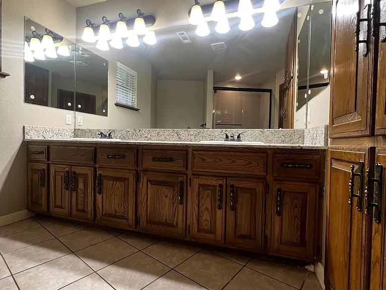 5513 S George Anderson Rd — Photo 23