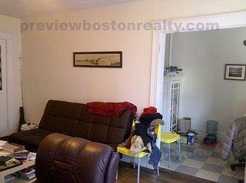2nd image of 1615 Commonwealth Ave #L27
