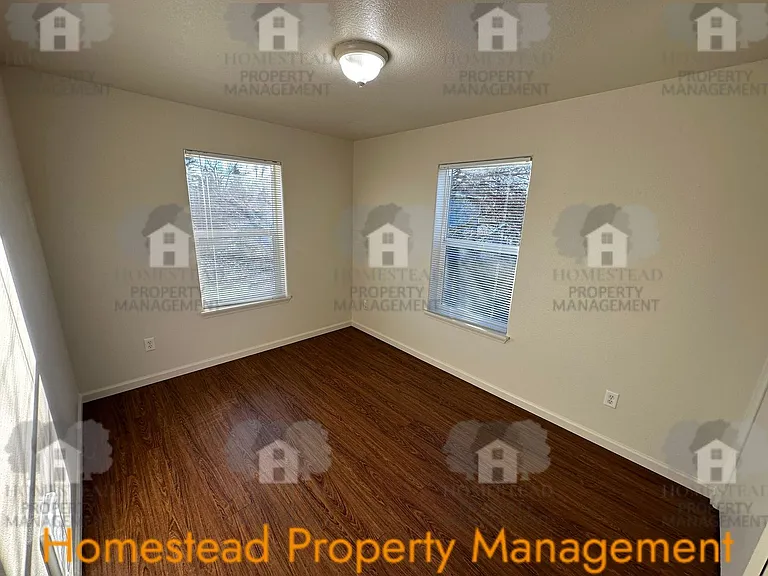 2750 Brooks Ave NE #101-204 — Photo 21