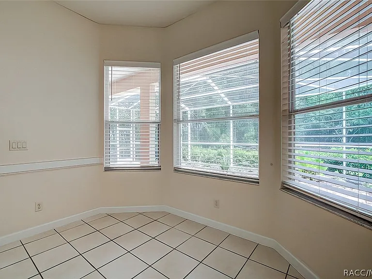 4 Dahoon Dr — Photo 13