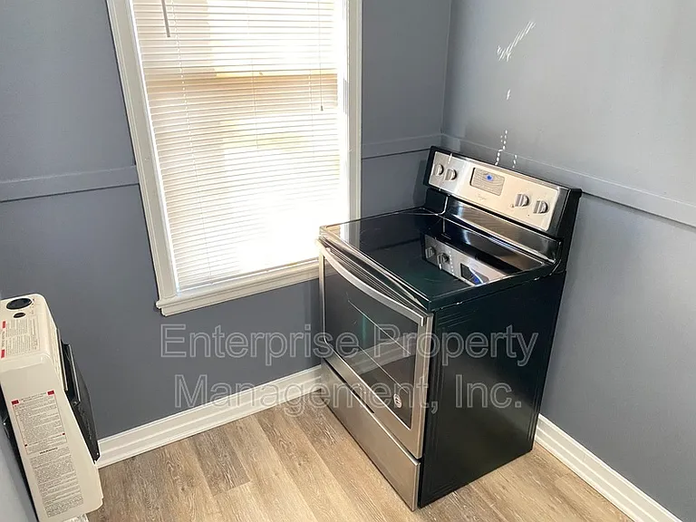 1111 N Parkway Ave #6 — Photo 13