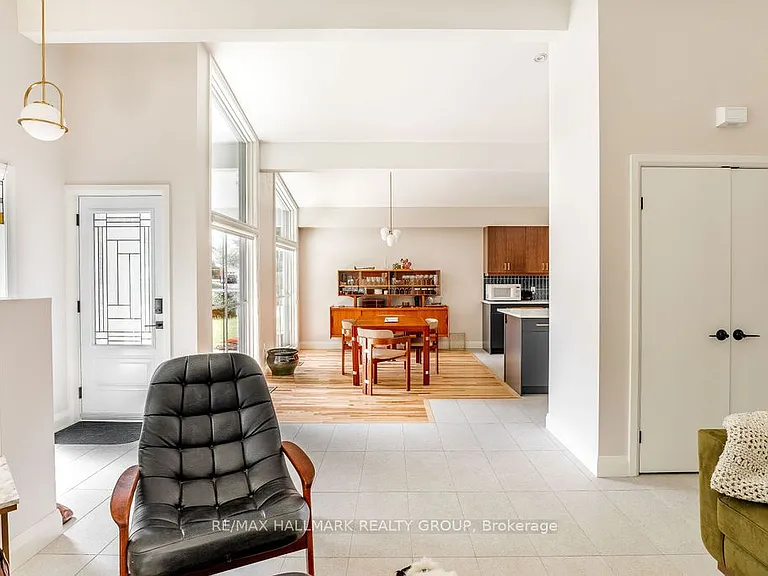 199 Lennox Park Ave — Photo 23