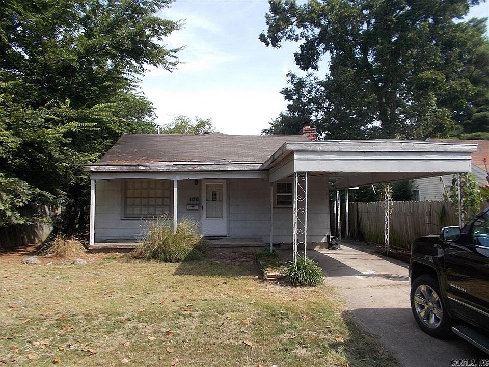1st image of 100 E Moultrie Dr