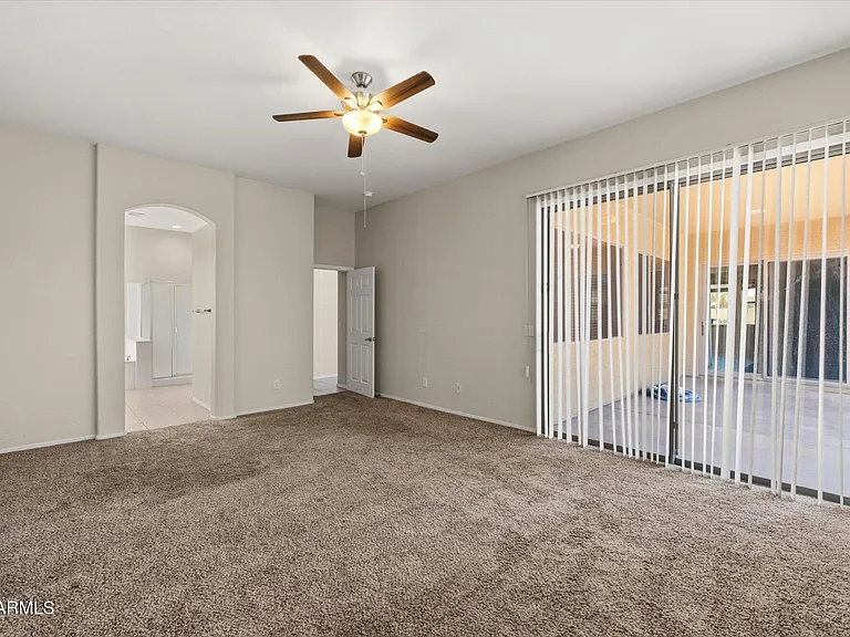 2619 E Hazeltine Way — Photo 15