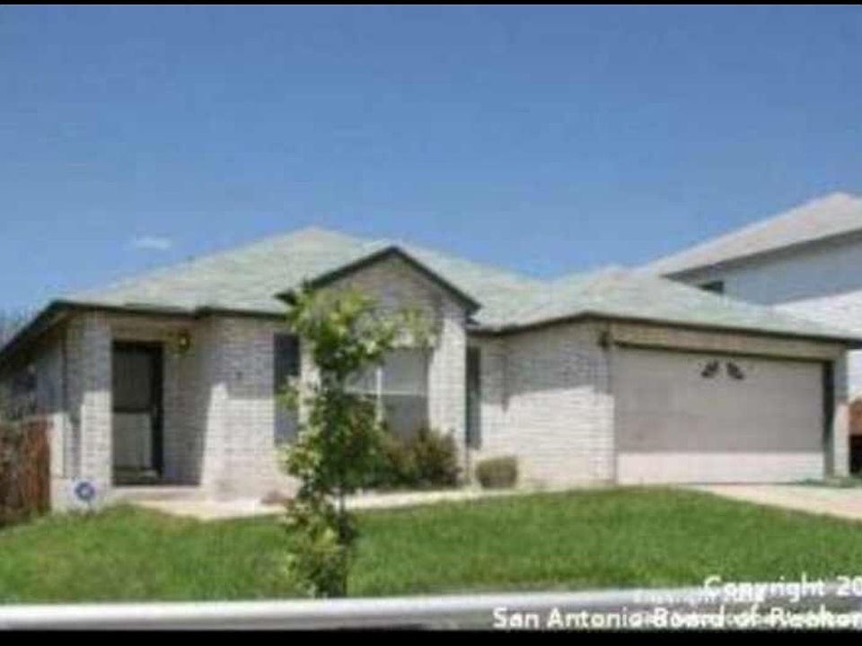 1st image of 7919 Bowens Crossing St