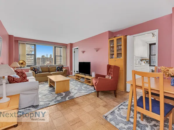 305 East 40th Street image 1 of 7