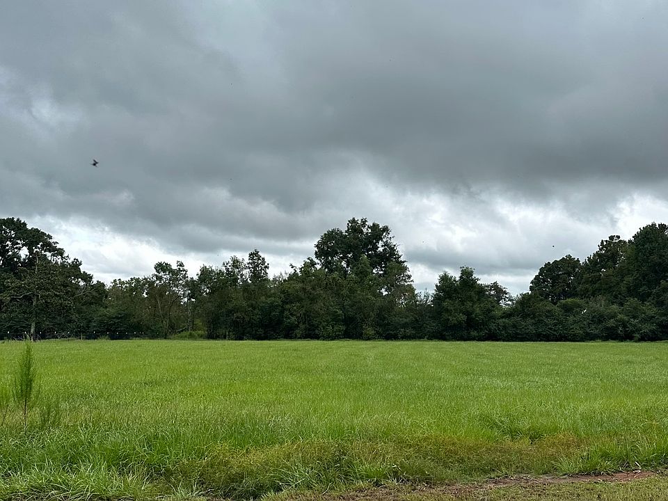 1st image of 0 Oak Ln