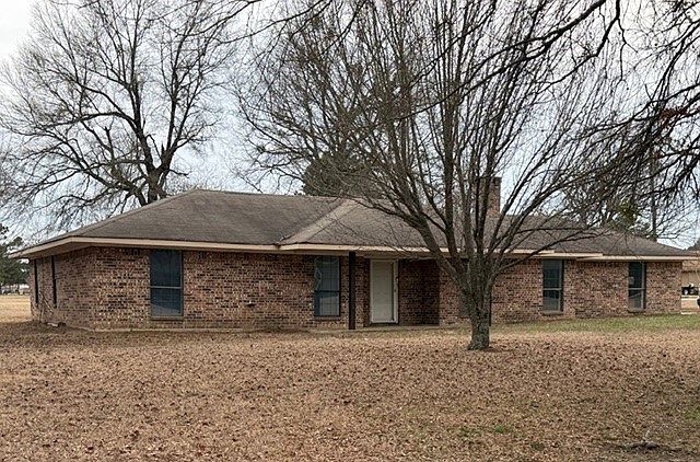 1st image of 683 Farm Road 2820