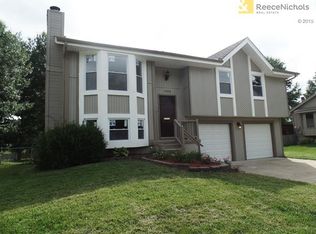 1003 NE Cedar St, Lees Summit, MO 64086
