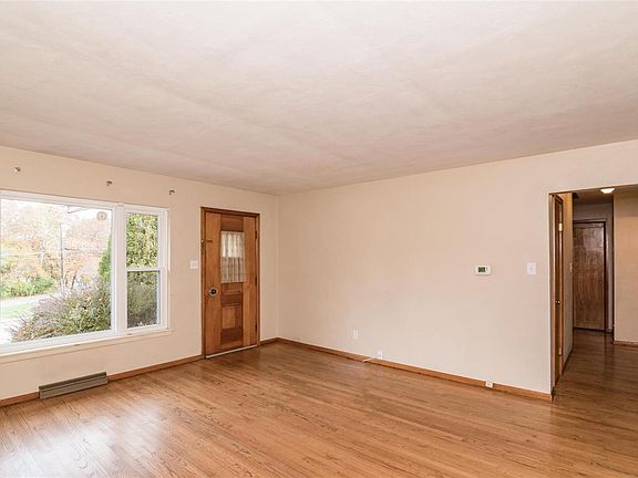 5th image of 1322 Franklin Ave