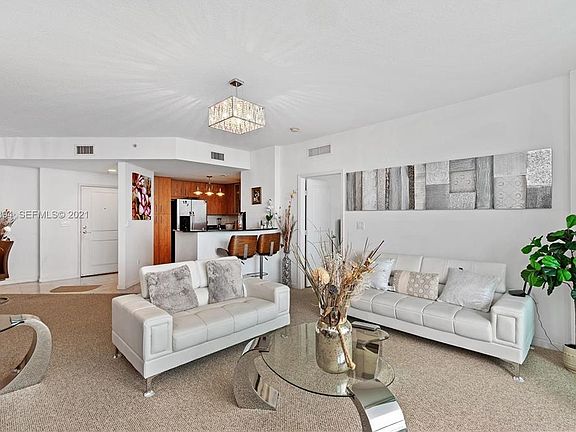 2nd image of 7900 HARBOR ISLAND Drive #1517