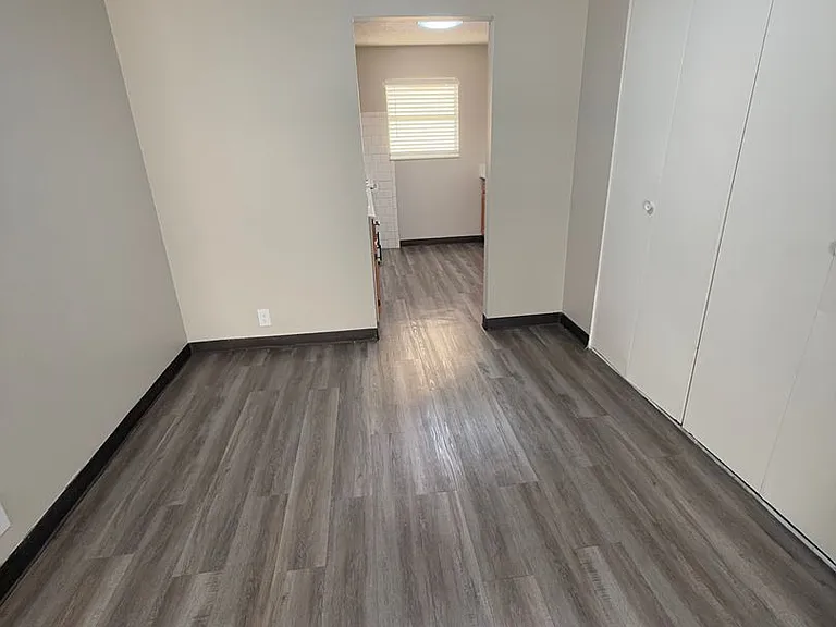 Higdon Ferry Apartments — Photo 47