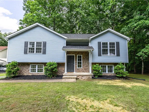 346 Crump Dr, Ruther Glen, VA 22546