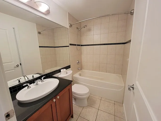 2636 Hastings St E #312 — Photo 9