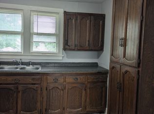 110 E Ashley St APT B, Jefferson City, MO 65101