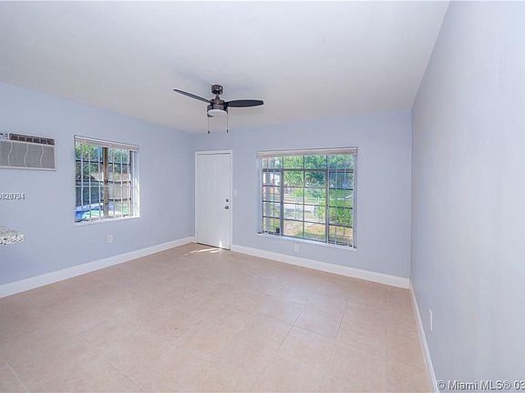4th image of 1800 NW 53rd St #1800