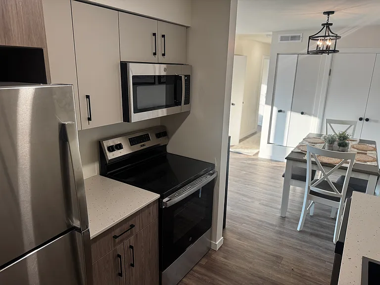 Maison Hills Community — Photo 19