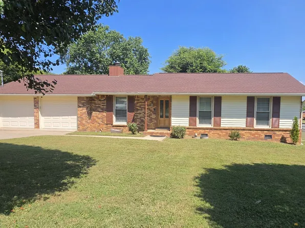 100 Shady View Dr, Hendersonville, TN 37075