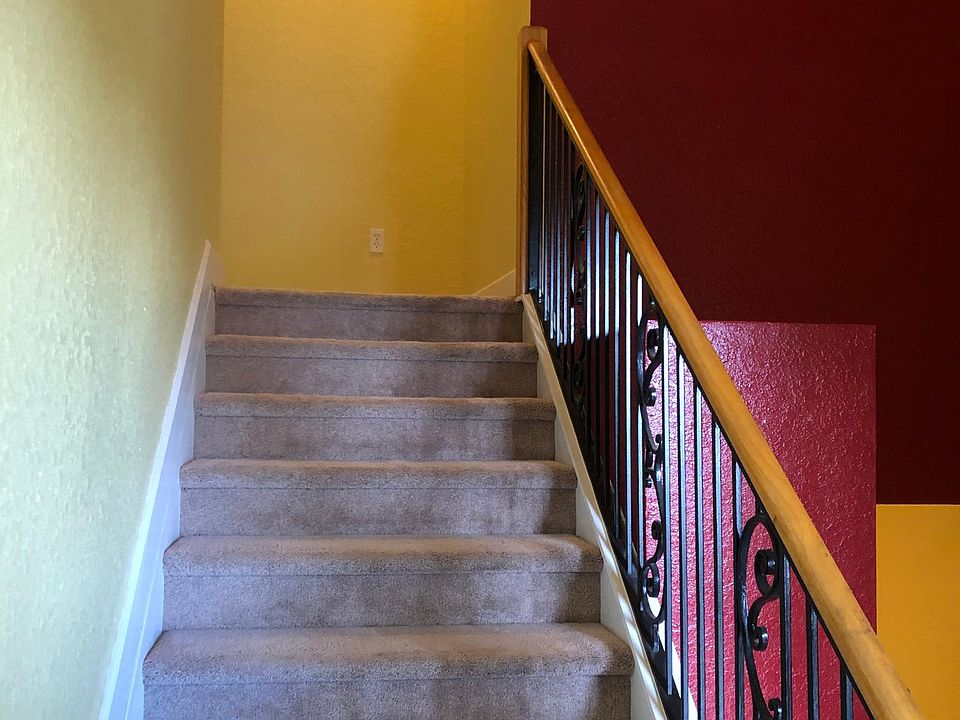 1st image of 118 Casa Bella Ln