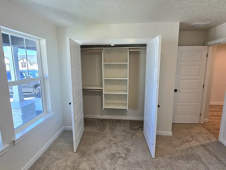 4415 Belethor Ave — Photo 15