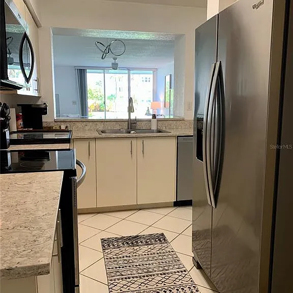 6061 Bahia Del Mar Cir #146 — Photo 7