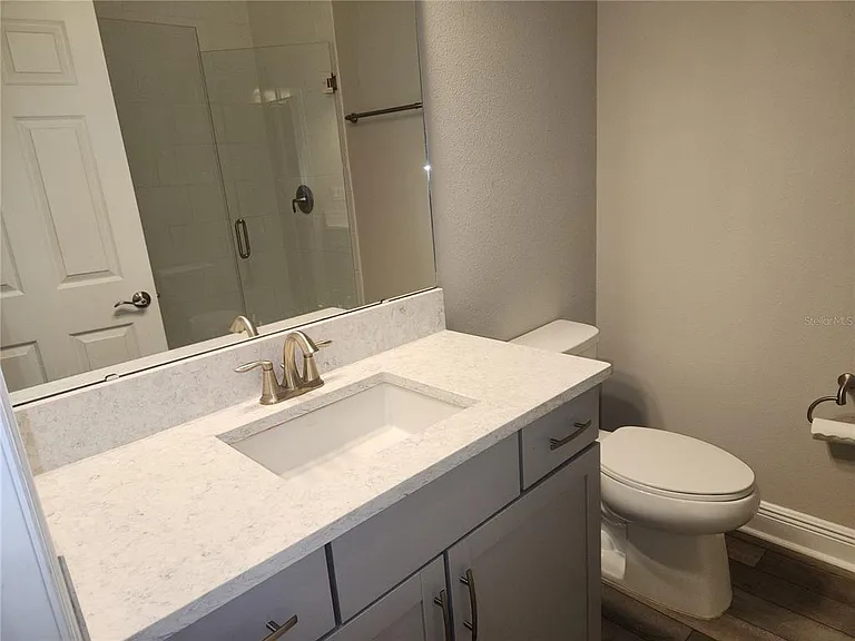 12573 Oak Hill Way — Photo 22