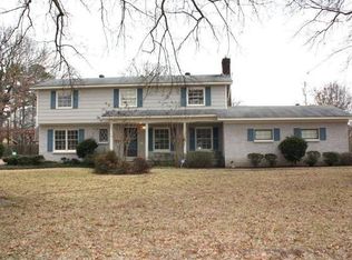 2386 Country Club Rd, Grenada, MS 38901